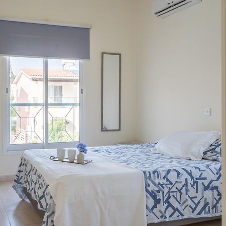 Limnos Gardens Lägenhet Paphos Exteriör bild