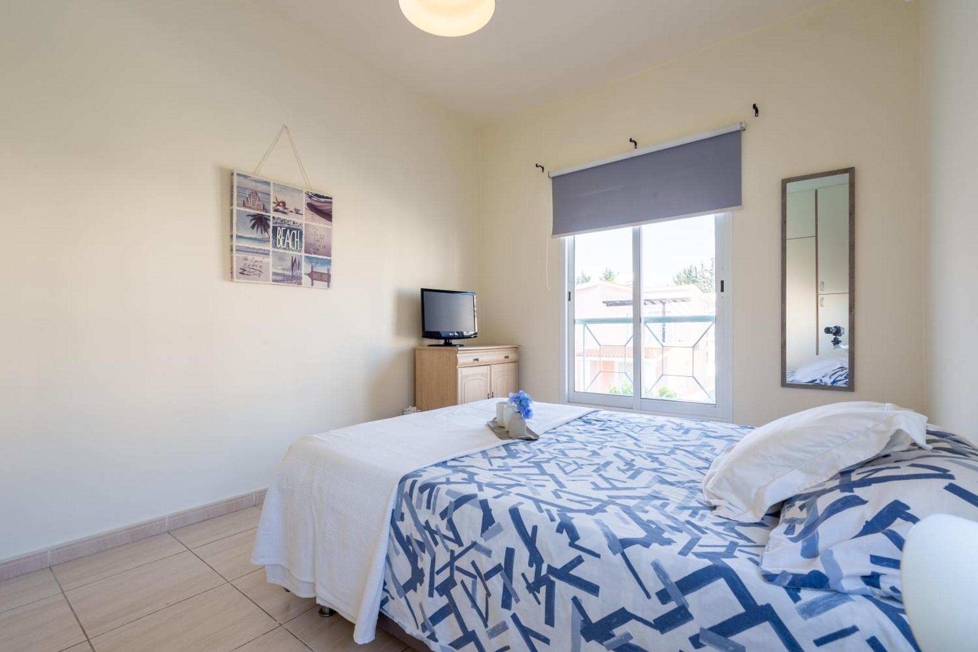 Limnos Gardens Lägenhet Paphos Exteriör bild